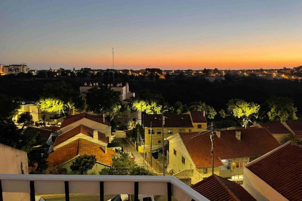 Cascais 2 Bedroom Apartment With Sunny Terrace ภายนอก รูปภาพ